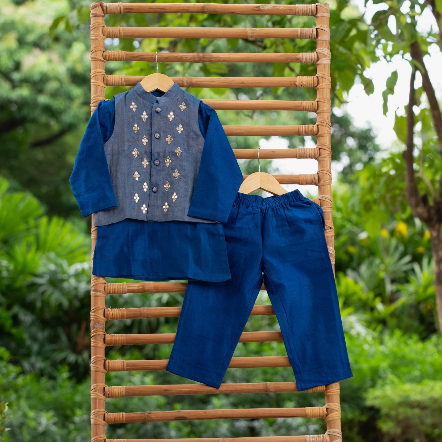 Neel Tara Bandhi set (0-10 Years)