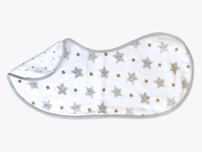 Organic Muslin Burp Cloth & Bib (Pack of 2) – Sheep & Stars