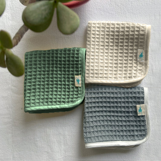 ORGANIC HANDWOVEN WAFFLE WASHCLOTHS