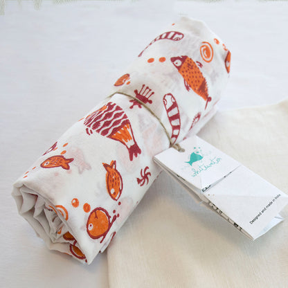 ORGANIC KOI RED SWADDLE