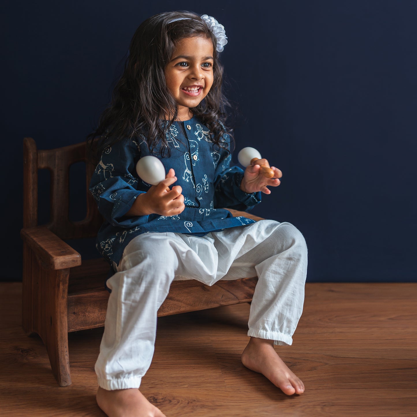Organic Zoo Print Indigo Kurta + White Pants