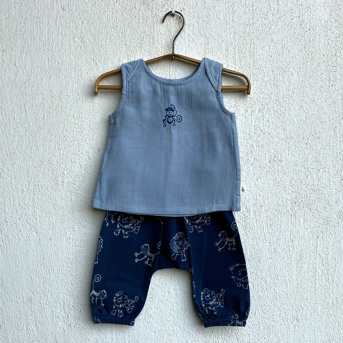 Organic Zoo Monkey Jhabla With Indigo Zoo Pants