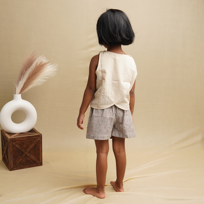 Frilly Fun Set' - Girls' Set with Crop Top and Frilly Shorts Set